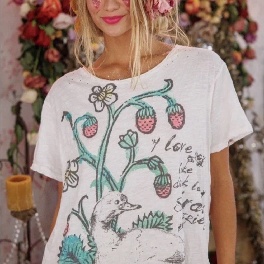Magnolia Pearl I Love You Like A Duck Loves Strawberries tee.